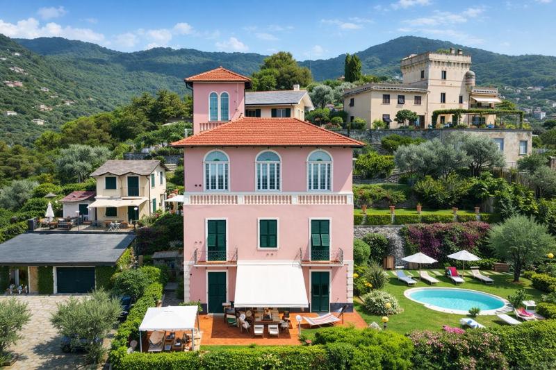 "Villa degli Ulivi" 19th century Villa with private pool and sea view