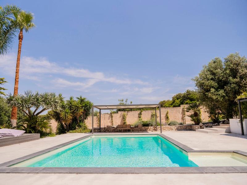 villa degli ulivi salento design resort