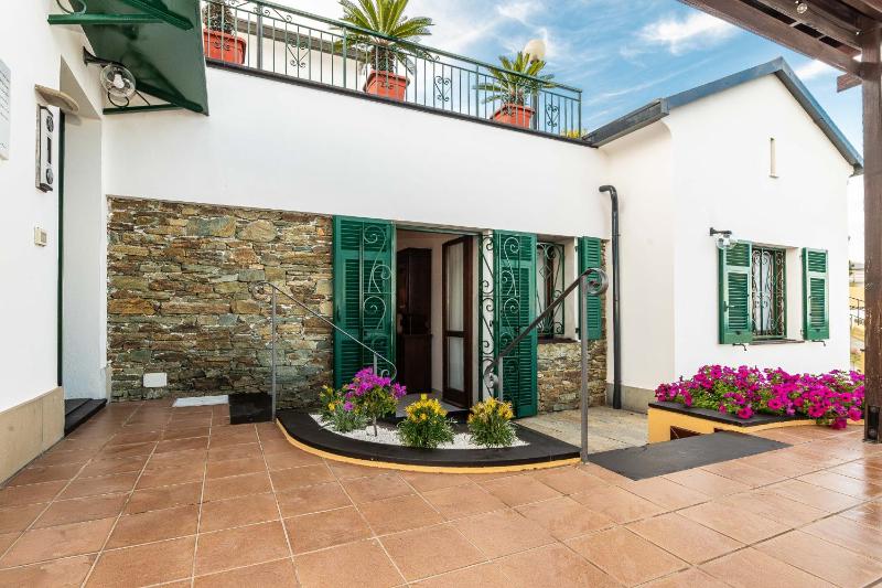 "Villa dei Poeti" private pool and breathtaking sea view