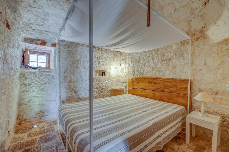 Villa Del Capitolo Con Trullo By Raro Villas