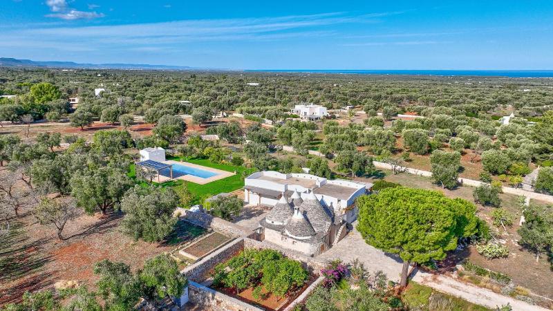 Villa Del Capitolo Con Trullo By Raro Villas