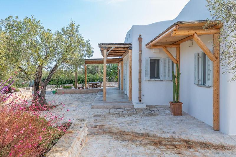 Villa Del Capitolo Con Trullo By Raro Villas