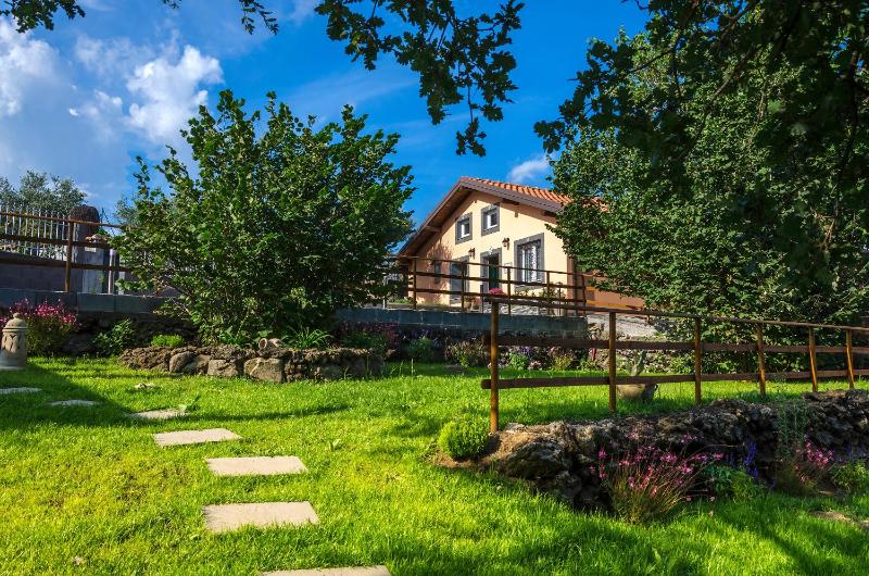 Villa del Gelso - Chalet nel Parco dell'Etna
