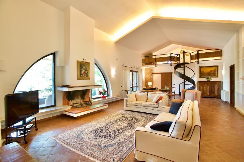 Villa del Nibbio luxury villa with pool in Umbria