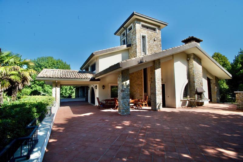 Villa del Nibbio luxury villa with pool in Umbria