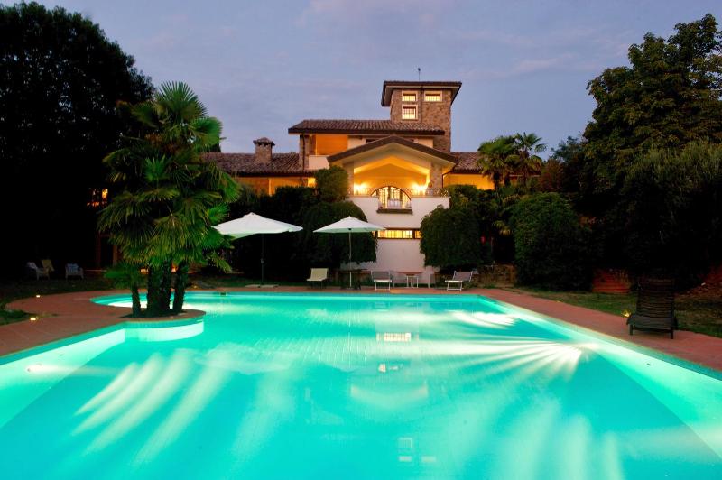 Villa del Nibbio luxury villa with pool in Umbria