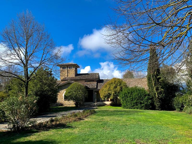 Villa del Nibbio luxury villa with pool in Umbria