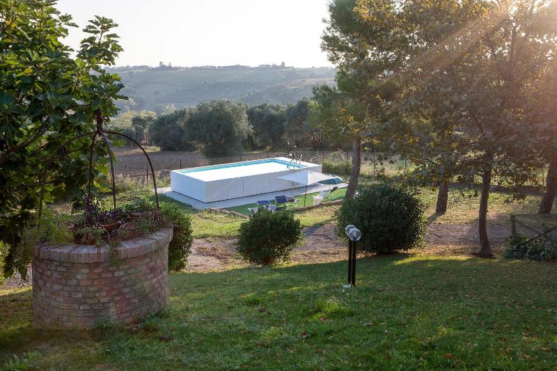 Villa Dell'Arco - Sea View, Private Pool & AirCo