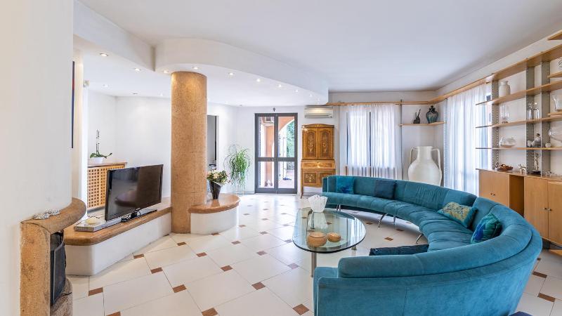 VILLA ELDA 6, Emma Villas