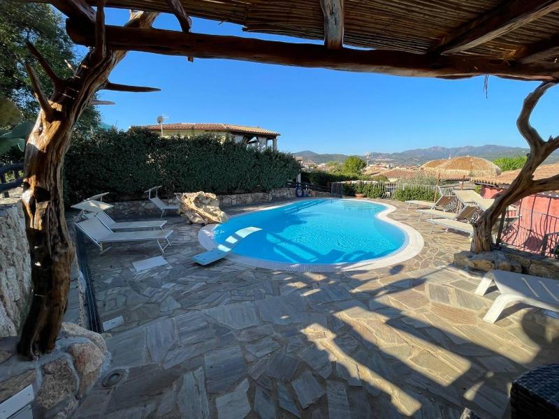 villa elena piscina privata