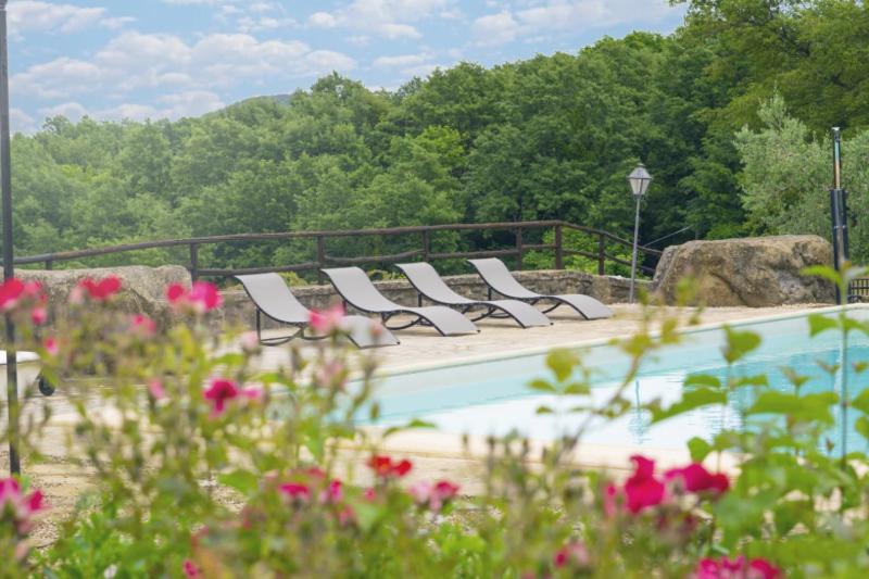 Villa Elisa - Private Pool & AirCo Near Reschio Castle