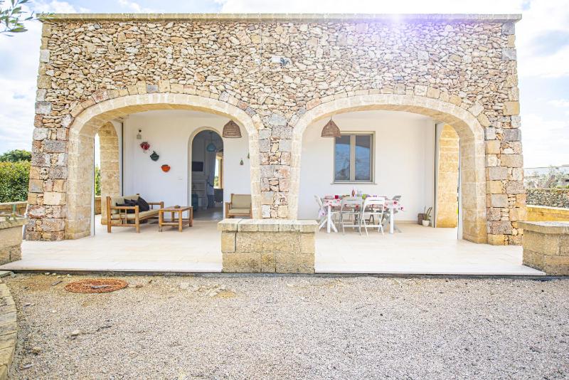 Villa Elisabetta con idromassaggio e area piscina