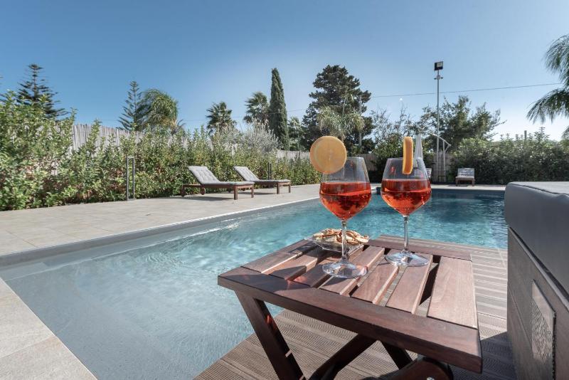 Villa Emanuela - IsulaTravel