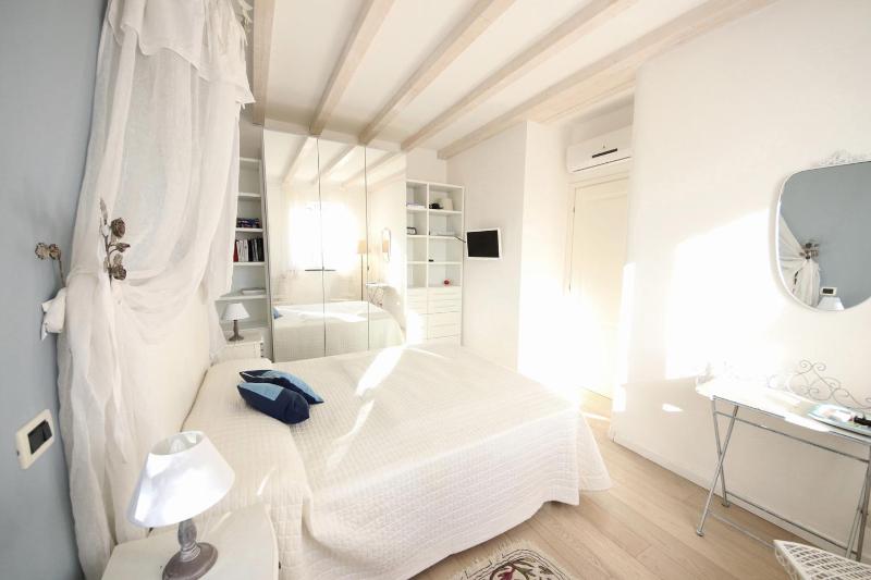 Villa Eos