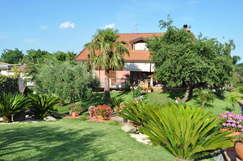Villa esclusiva con piscina privata e vista Etna