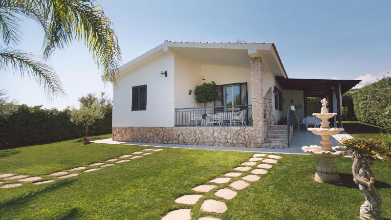 VILLA FERRADINA 4&2, Emma Villas