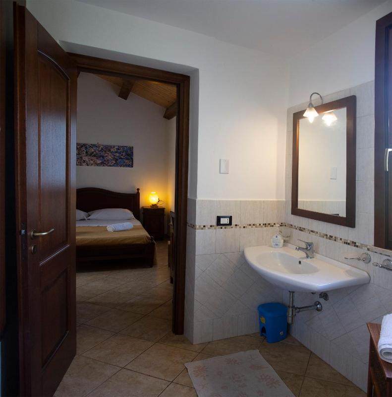 Villa Giardino Paradiso Cefalù con 13 posti letto e piscina riscaldata