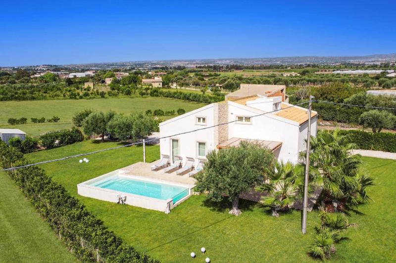 Villa Ginevra by Villa Plus