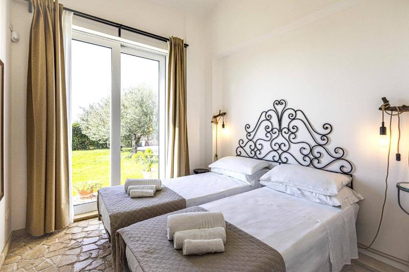 Villa Ginevra by Villa Plus