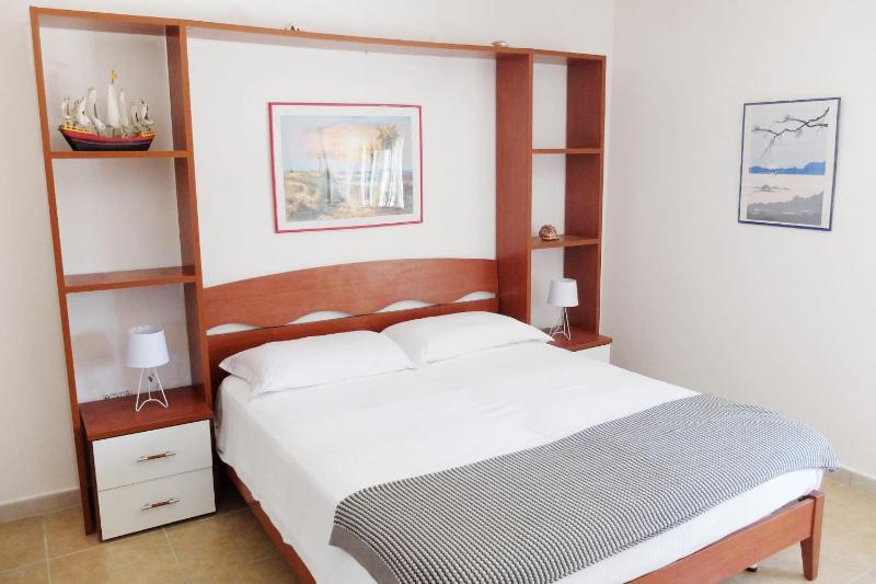 Villa Il Giardino con Piscina a soli 350 mt dalla Spiaggia di Punta Prosciutto