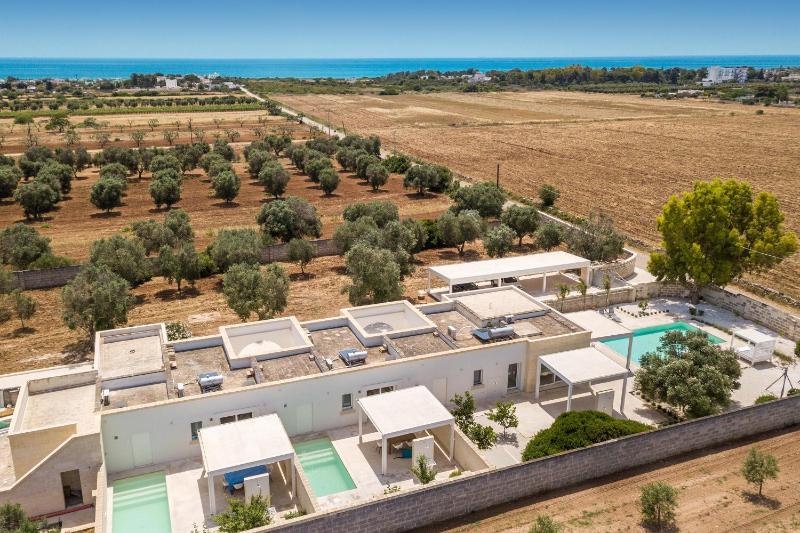 Villa Il Suono del Mare by BarbarHouse