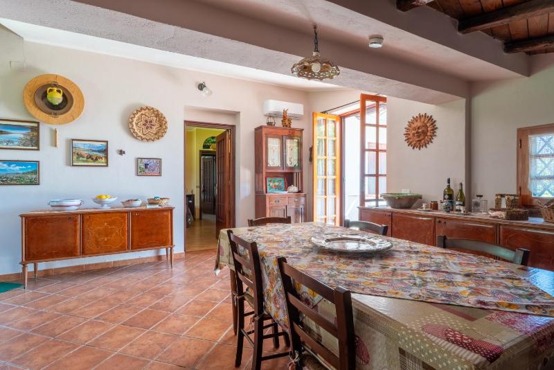 Villa in campagna con piscina