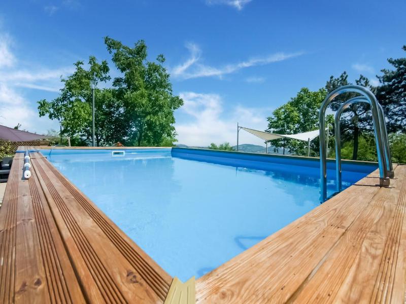 Villa in Tavoleto with pool