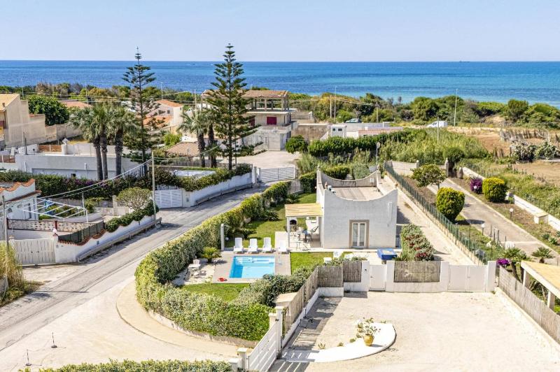 Villa Indaco by Villa Plus