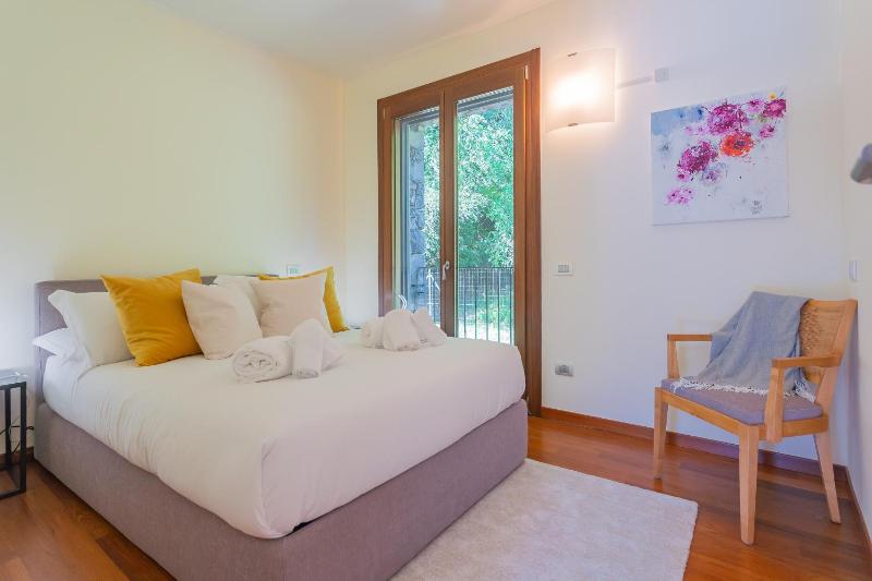 Villa Infinity Lake Como by Rent All Como