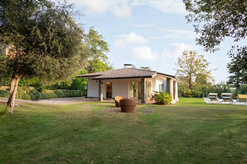 VILLA INFINITY - Regarda Travel