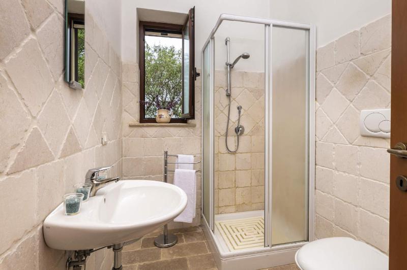 Villa Iolanda by Villa Plus