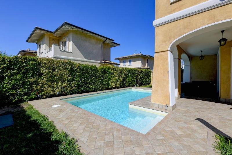 Villa Iris