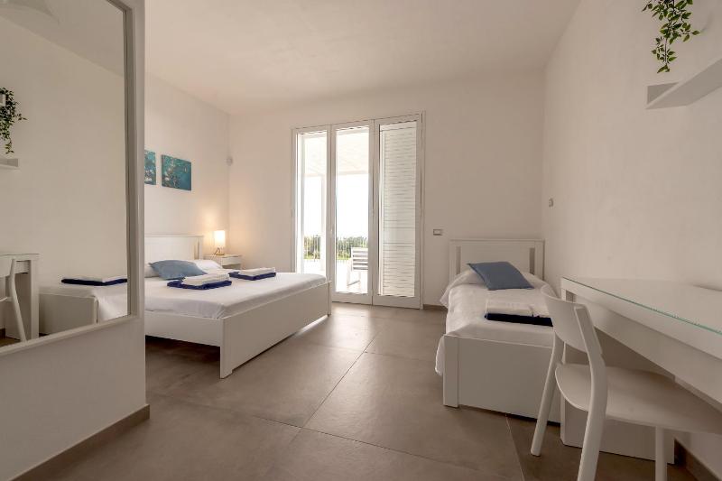 Villa Iris - IsulaTravel