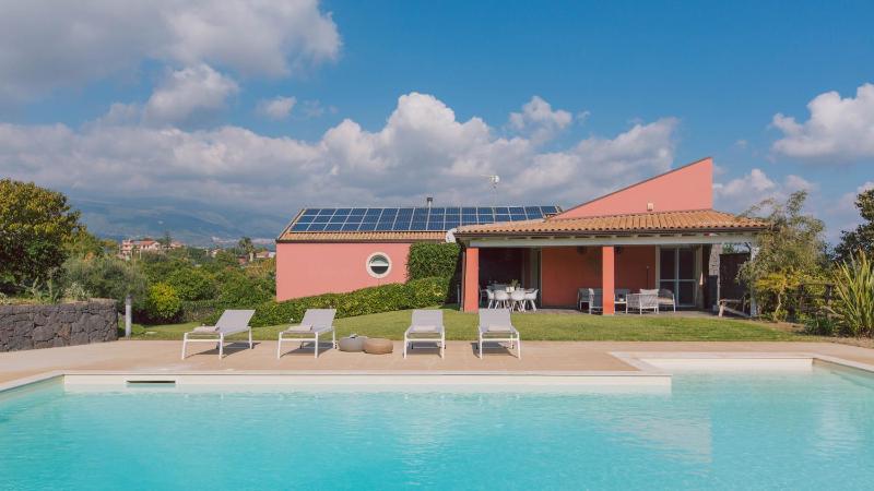 VILLA KIMIA 8, Emma Villas