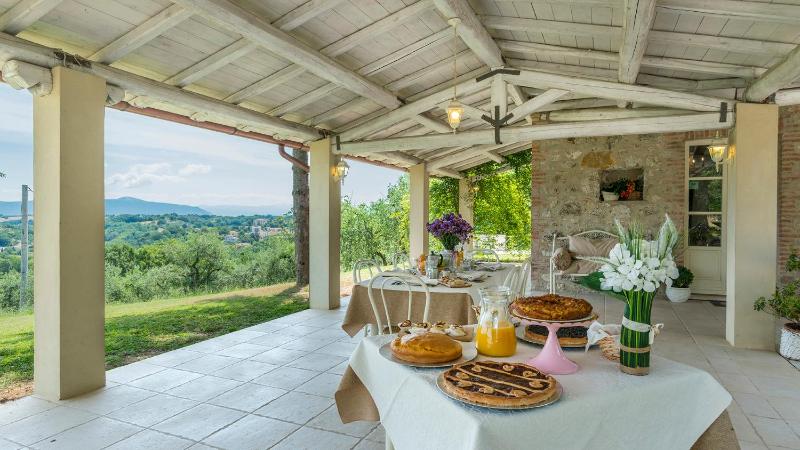 VILLA LA CORTE 6, Emma Villas