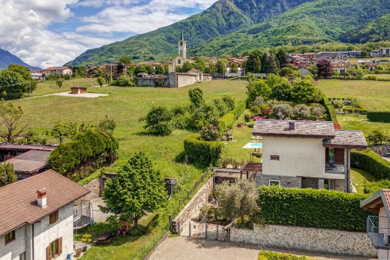 Villa La Corte with amazing pool and garden