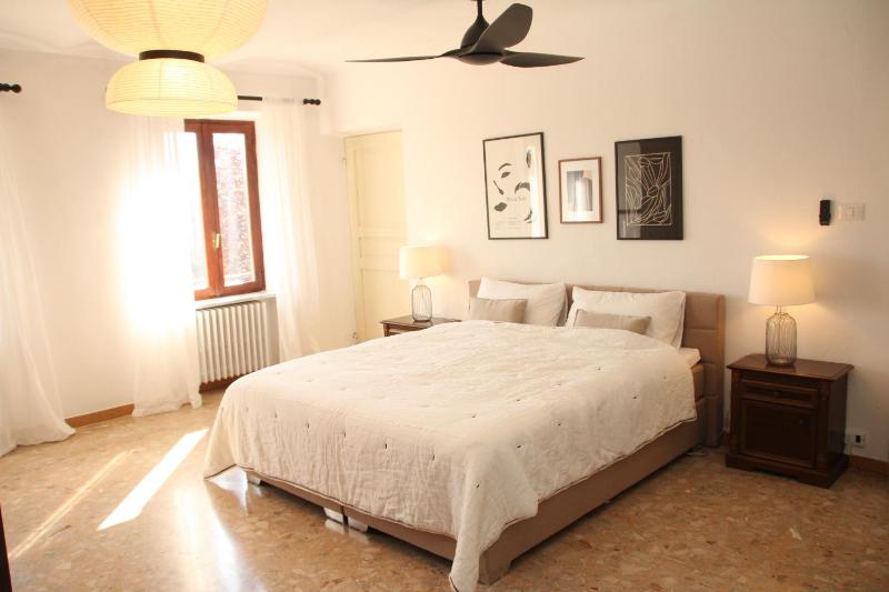 Villa La Mura - Luxury Pool by the Vineyard