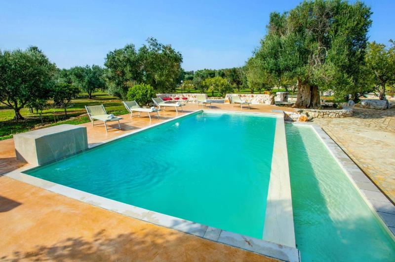 Villa La Pagghiara by Villa Plus