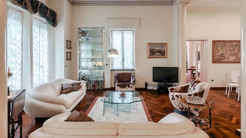 VILLA LIBERTY ALBISOLA 6&2, Emma Villas