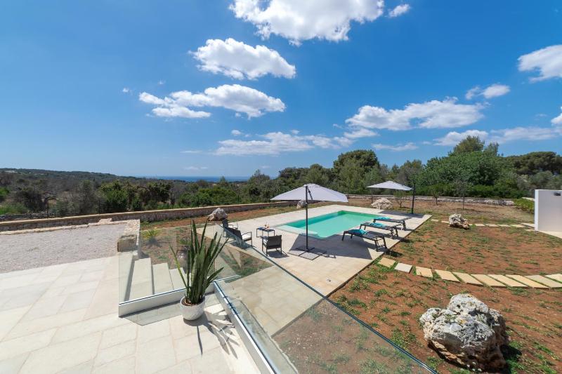 Villa Lorenbea by salentoltremare