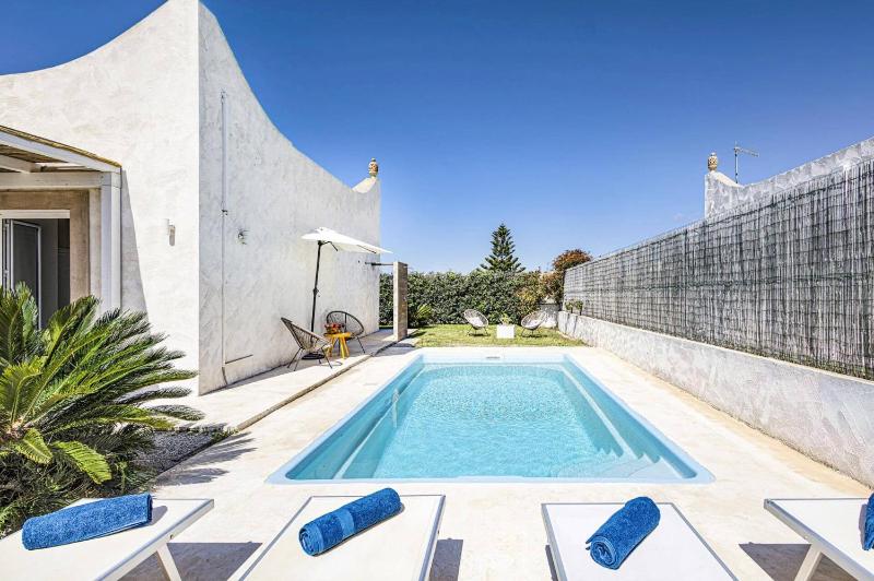 Villa Luce by Villa Plus