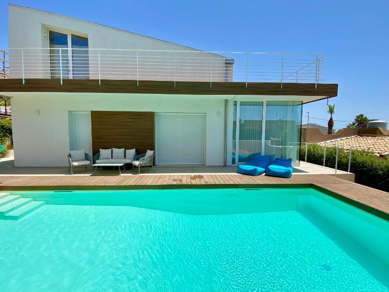 Villa Lucia - Piscina Privata Riscaldata