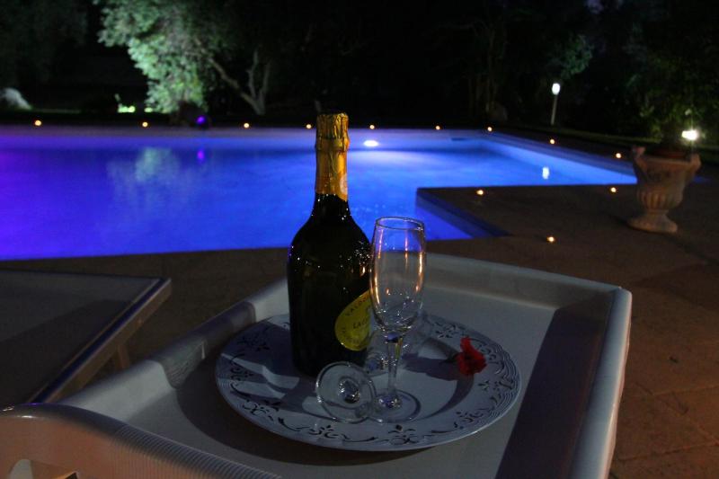 Villa Luisa villa con piscina e Vasca Idromassaggio vicino Otranto