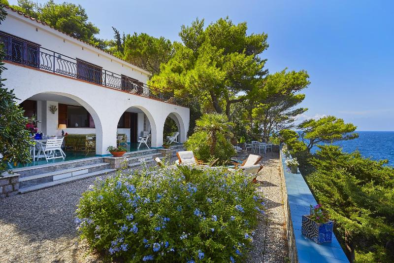Villa Majus