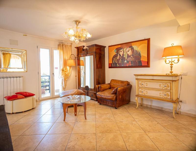 Villa Malvasia with Pool and Garden - Borgo Stays