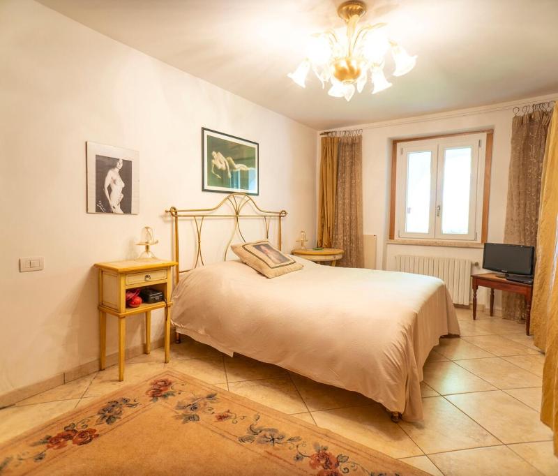 Villa Malvasia with Pool and Garden - Borgo Stays