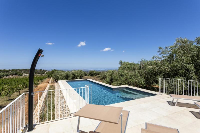 Villa Mandorlo - IsulaTravel