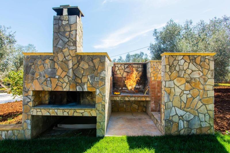 Villa Maria Rosaria by Villa Plus