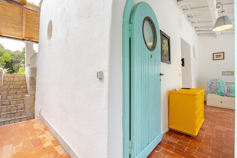 Villa Mariani - Italian Coastal Charm