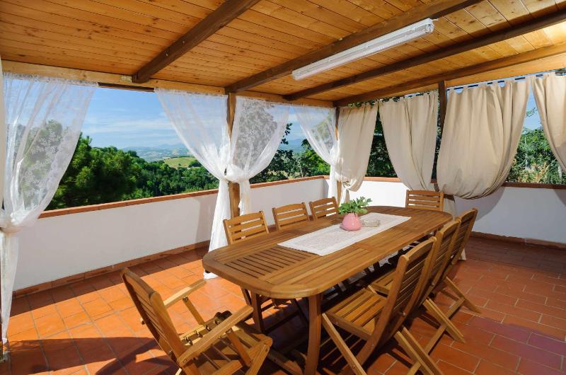 Villa Mery, sui colli della riviera di Rimini